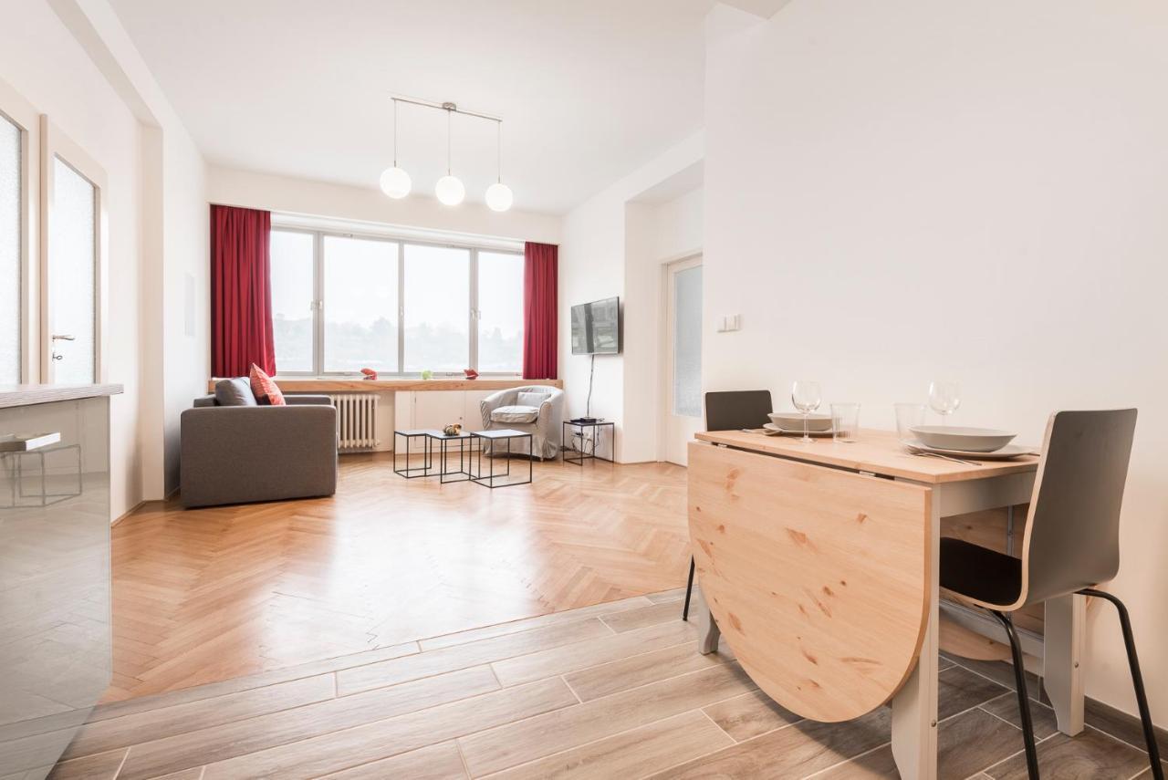 Merkur Apartments Prag Eksteriør billede